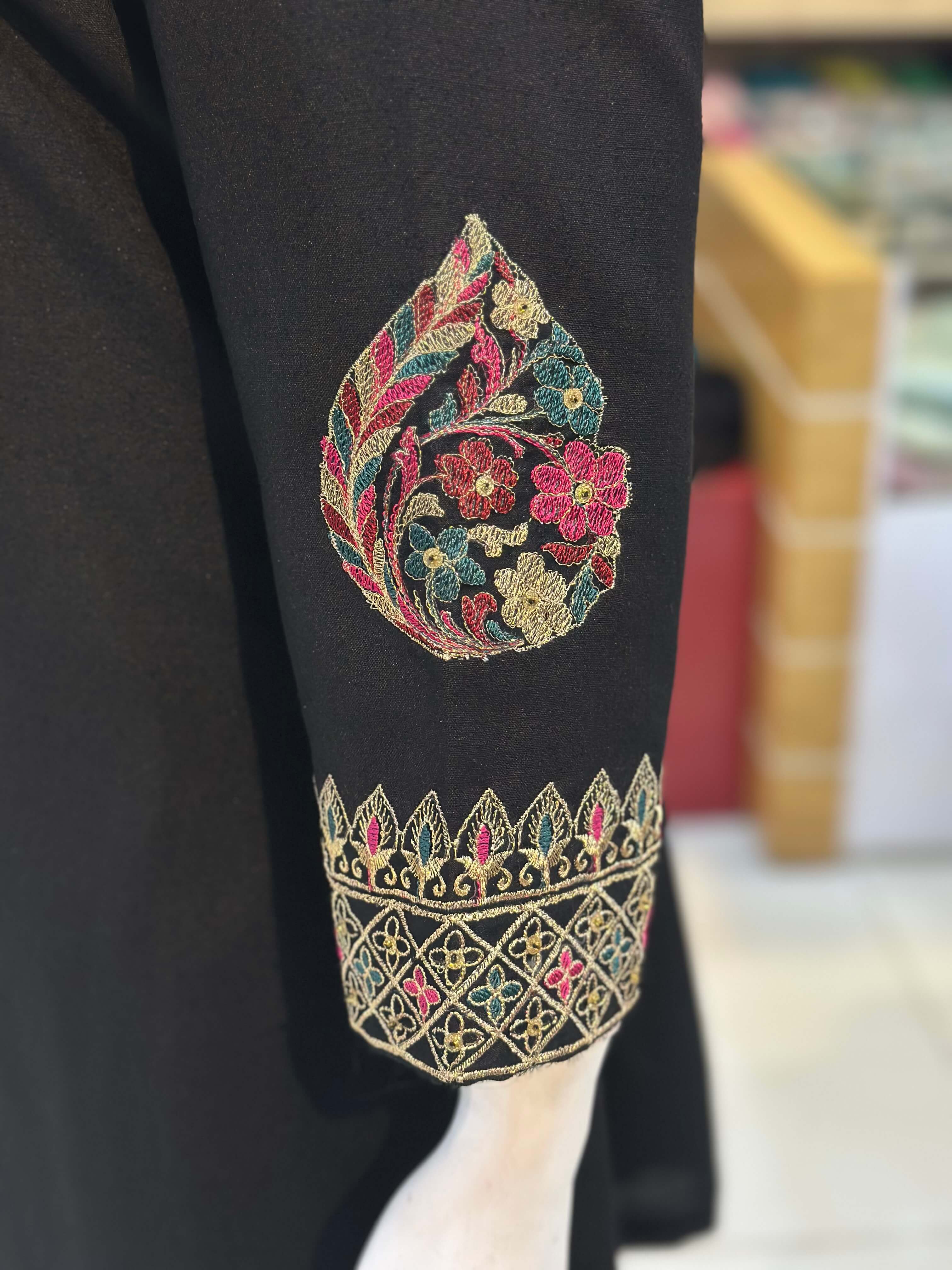 Dil-Kash Black Karandi Patchwork 3-Piece Suit Rumaisa Fashion