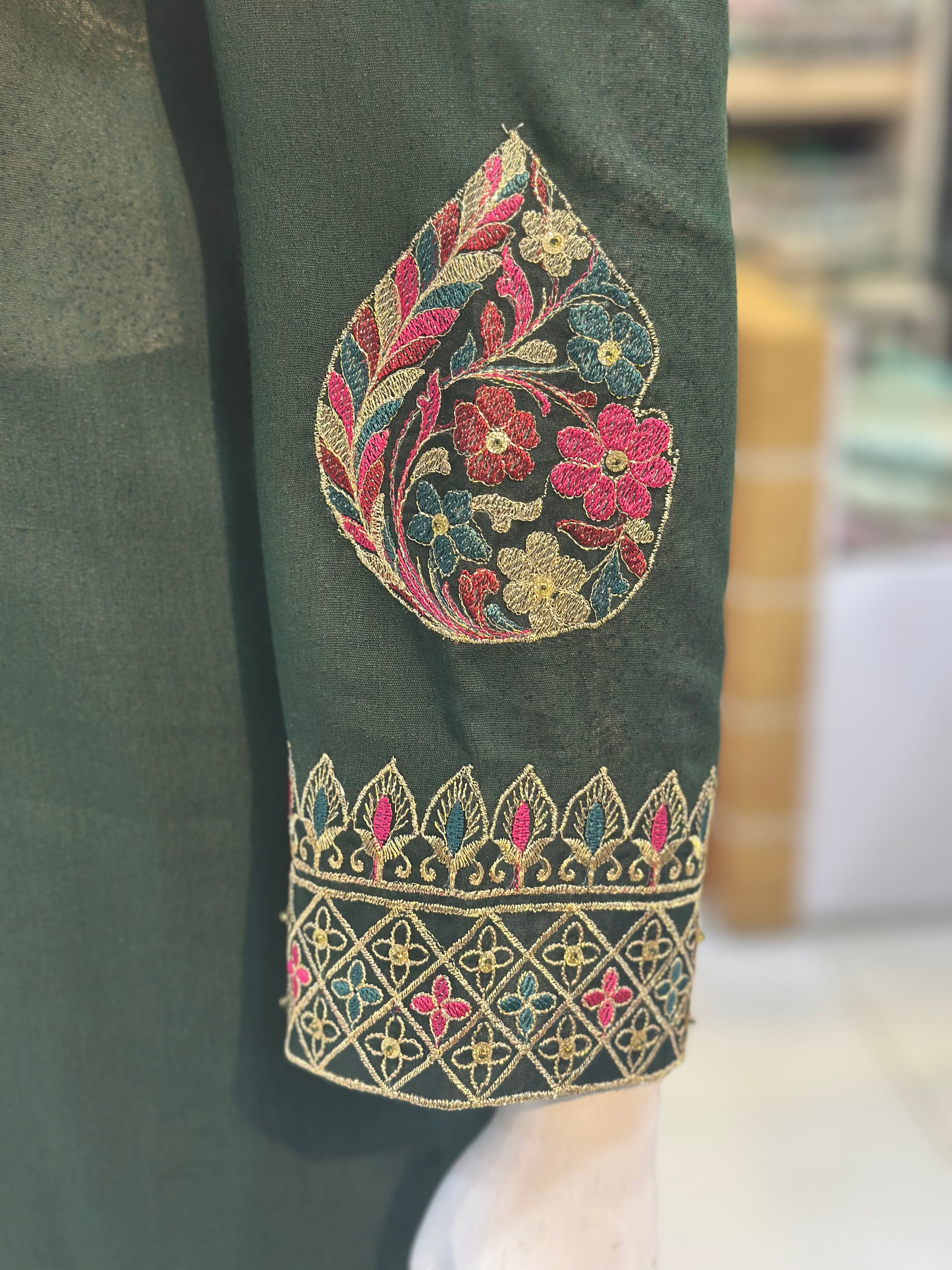 Dil-Kash Karandi Green | 3 Piece Suit | (RF-D1-KR-GR) Rumaisa Fashion