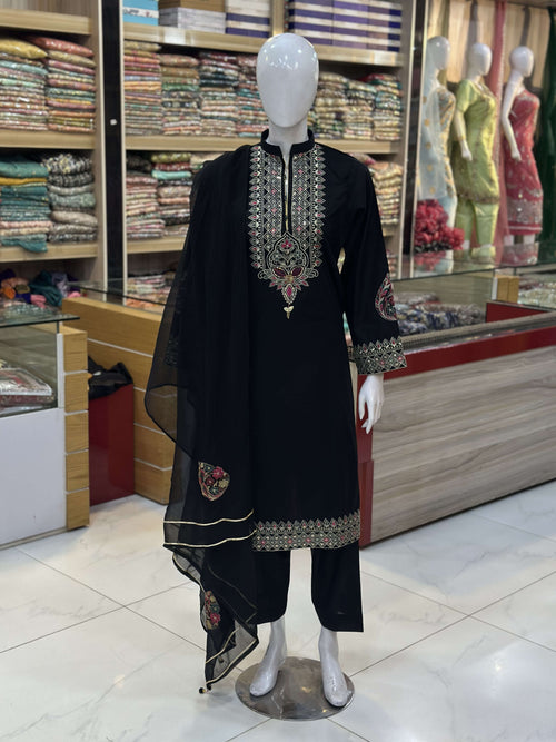 Dil-Kash Black Cambric Patchwork 3-Piece Suit — Full Suit View — Rumaisa Fashion