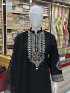 Dil-Kash Black Cambric Patchwork Suit — Upper Kameez Close-Up — Rumaisa Fashion