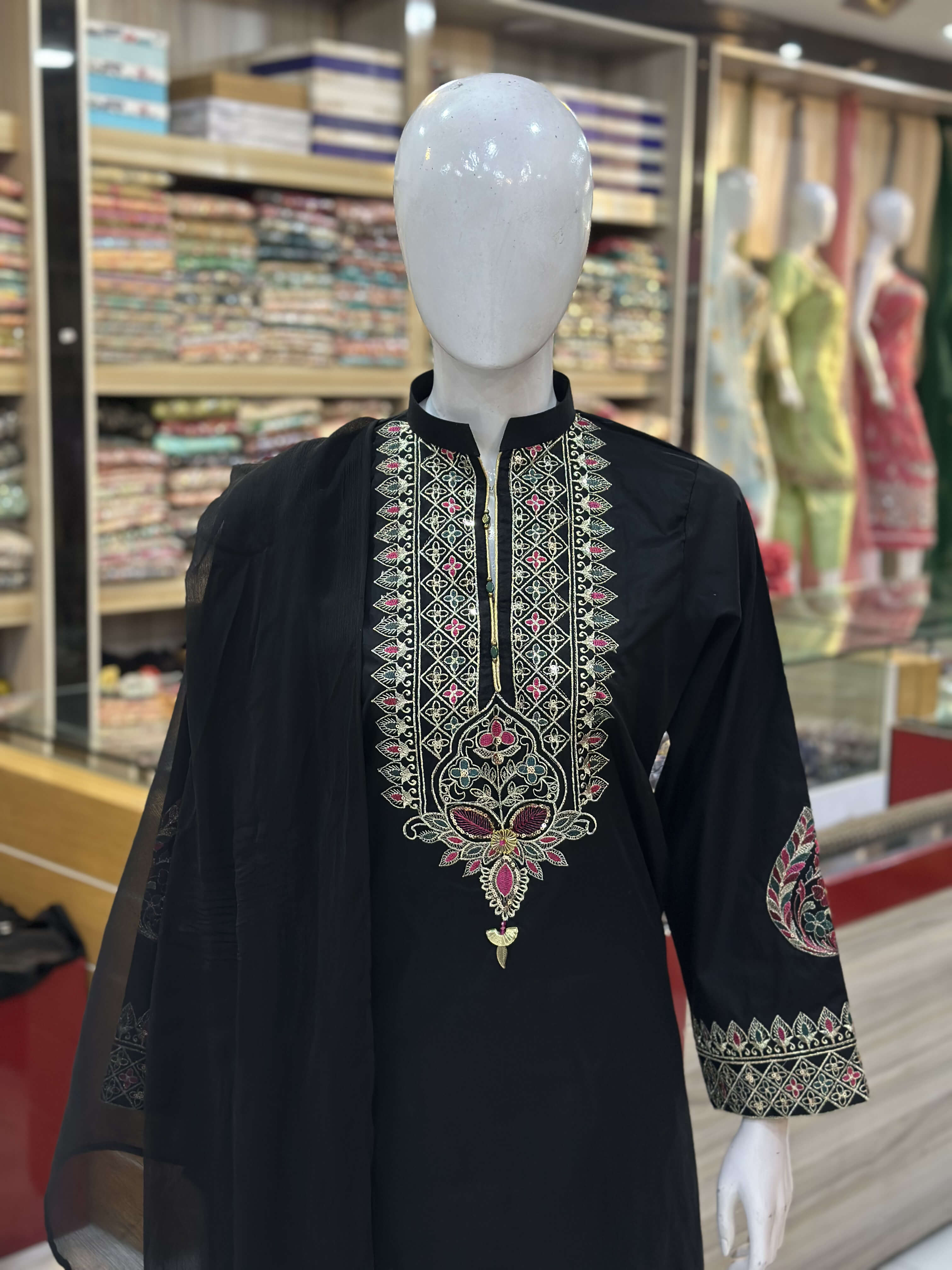Dil-Kash Black Cambric Patchwork Suit — Upper Kameez Close-Up — Rumaisa Fashion